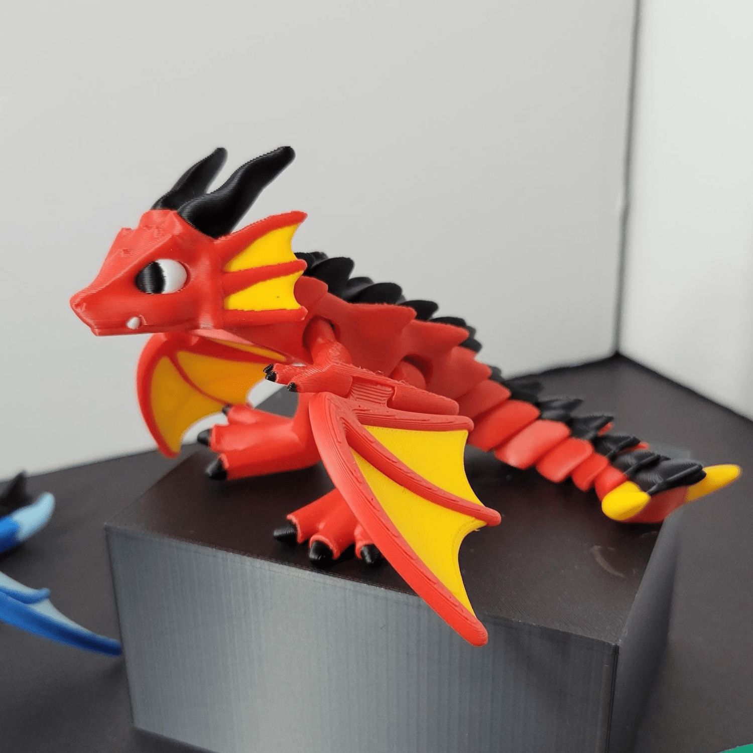 Flarewing - Articulated Dragon with Flapping Wings - KrabGame