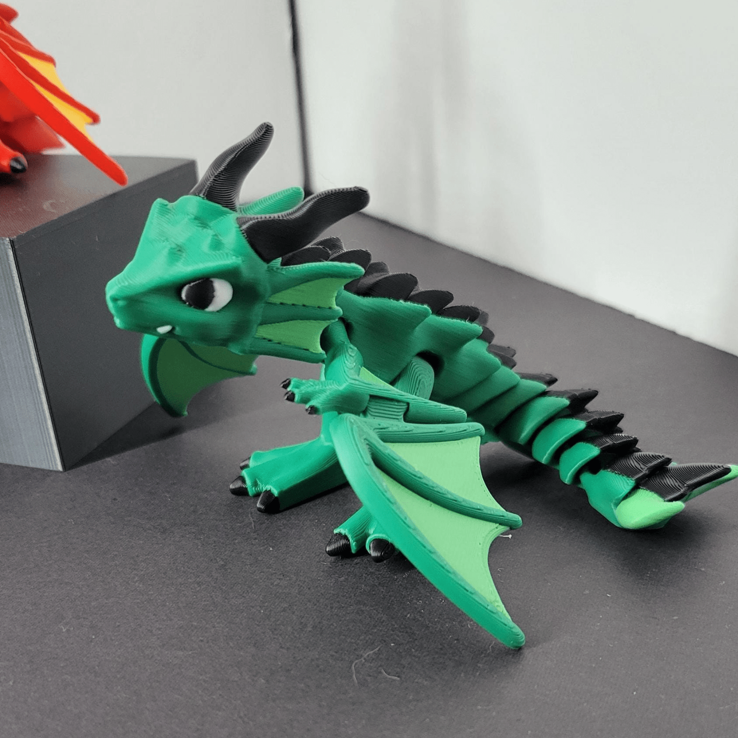 Flarewing - Articulated Dragon with Flapping Wings - KrabGame