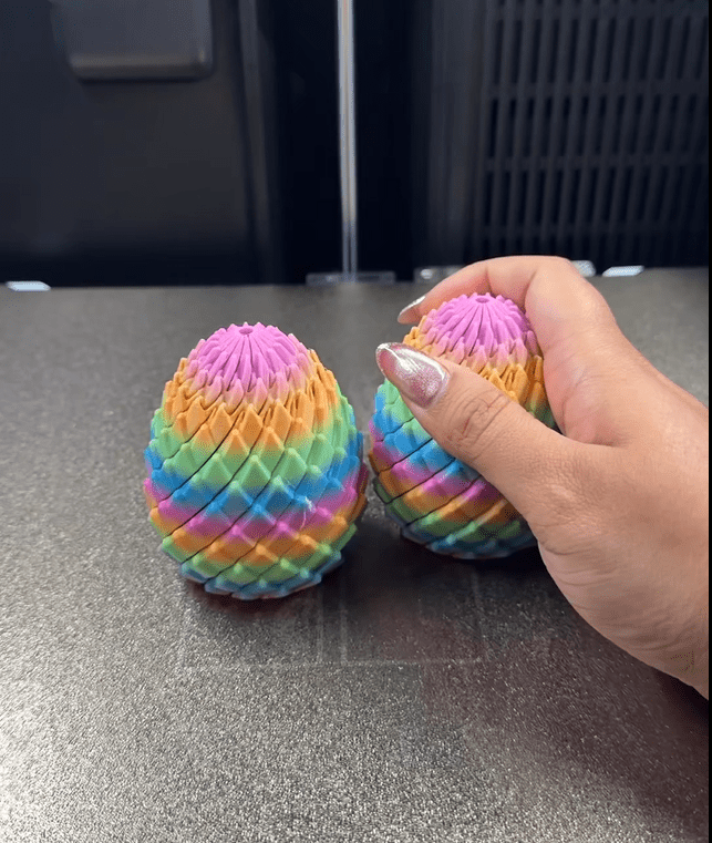 Twisty Dragon Egg Fidget - KrabGame